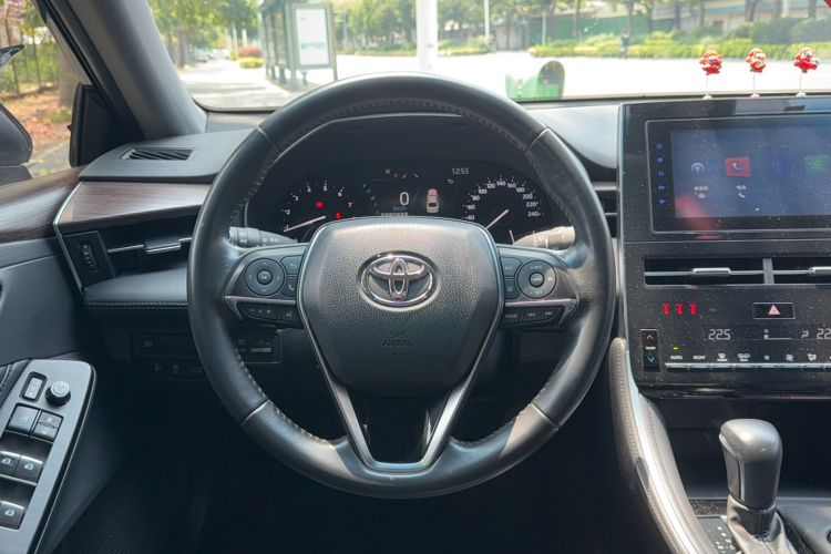 Used Toyota Avalon 2023 2.0L Premium Edition