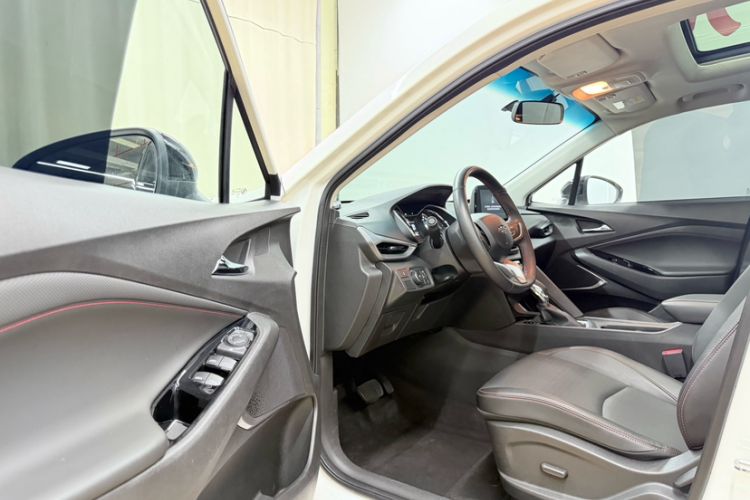 Used Chevrolet Orlando 2019 Redline 530T Automatic Luxury Edition (5-seat model) – China VI Standard Interior 2