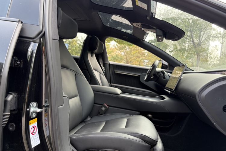 Used Avatr 12 2025 Ultra Extended-Range Edition