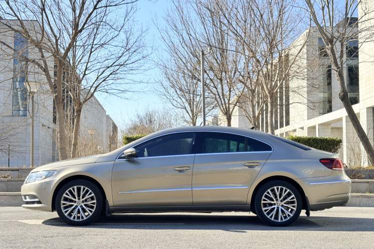 Used Volkswagen FAW-Volkswagen CC 2016 1.8TSI Luxury Model
