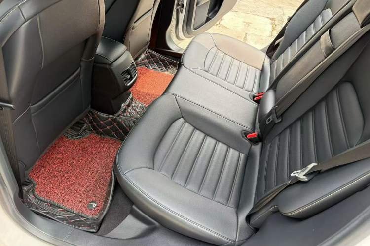 Used Ford Mondeo 2018 EcoBoost 200 Intelligent Control Luxury Model China V Standard