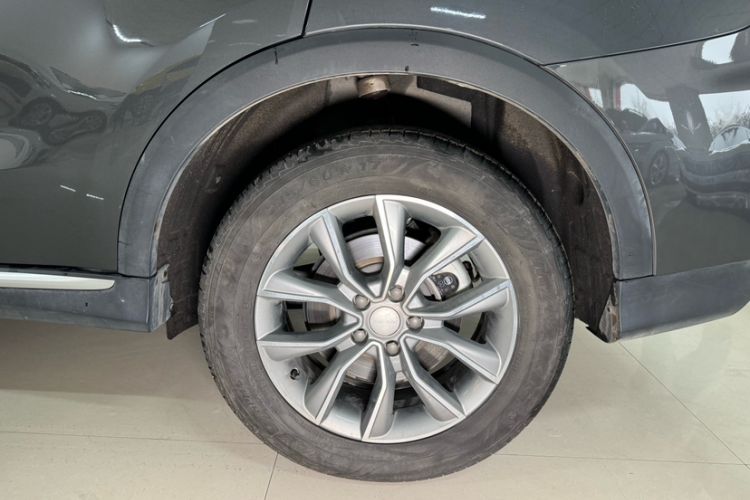 Used Roewe RX5 2023 PLUS 330TGI Automatic Trendsetting Smart Edition