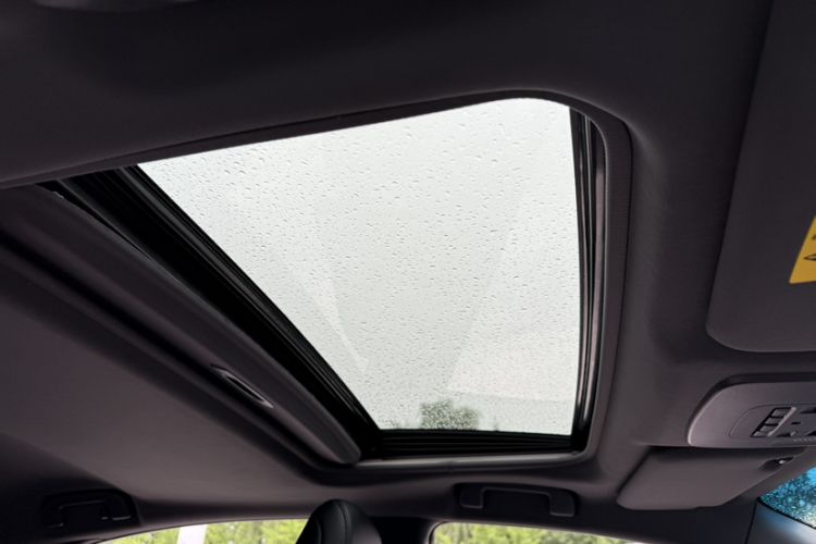 Used Toyota Avalon 2019 2.0L XLE Premium Edition China VI
