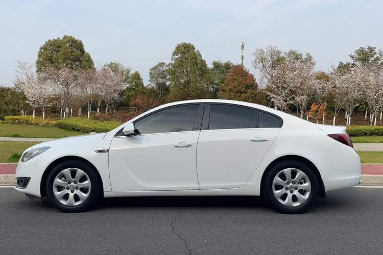 Used Buick Regal 2015 1.6T Leading Technology Model Exterior 2