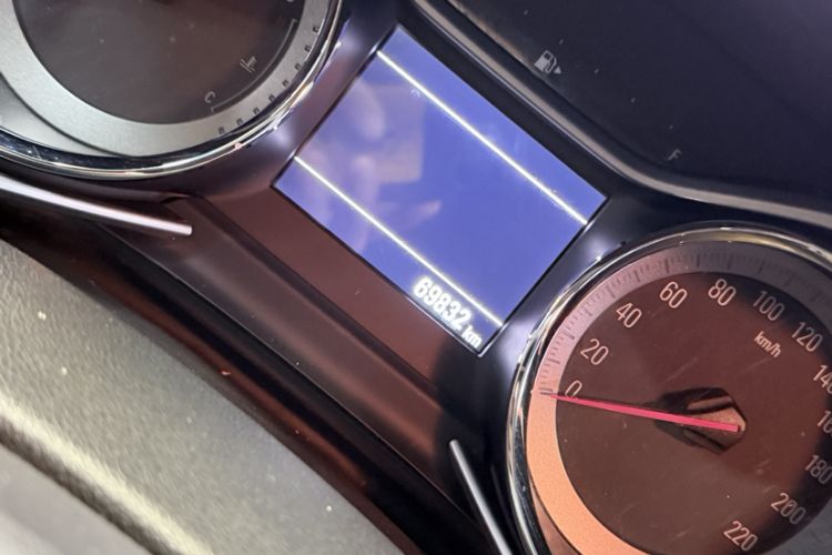 Used Chevrolet Orlando 2020 Light Hybrid Redline 530T Automatic Enjoyment Edition (5+2 Models)
