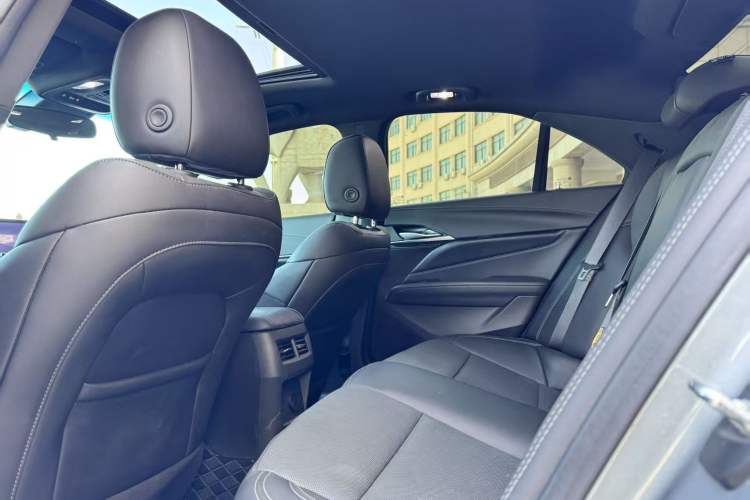 Used Cadillac CT4 2023 28T Luxury Version
