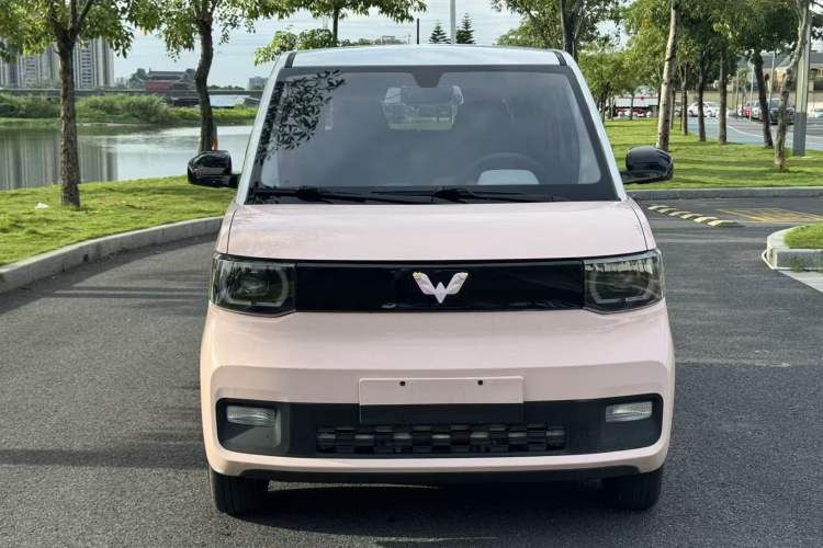 Used Wuling Hongguang MINIEV 2021 Macaron Fashion Model Lithium Iron Phosphate
