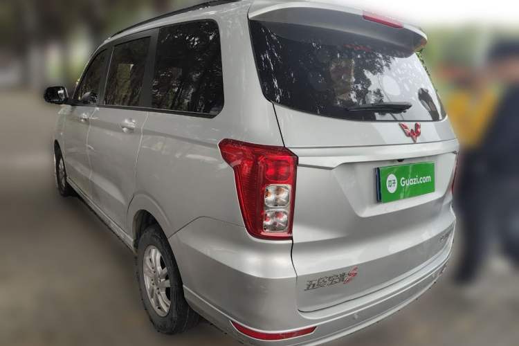 Used Wuling Hongguang 2021 1.5L S Comfort Edition LAR