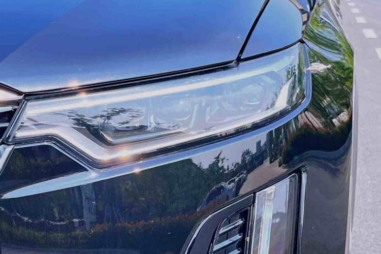 Used Cadillac XT6 2022 2.0T Six-Seater Four-Wheel-Drive Luxury Standard Edition