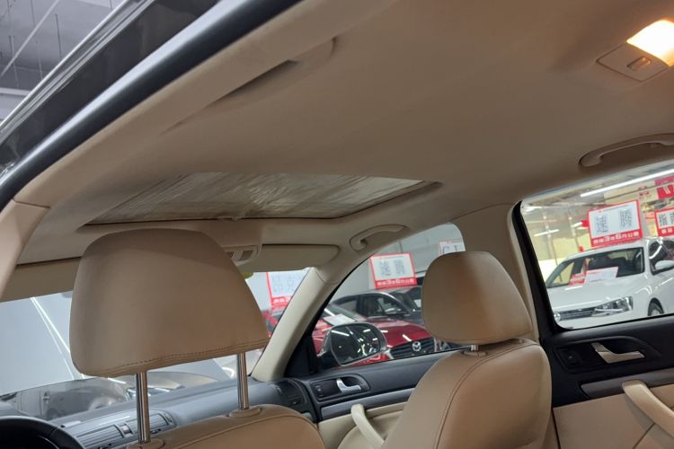 Used Skoda Octavia 2015 Classic Model 1.6L Automatic Yijie Version
