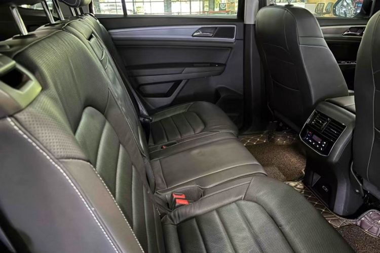 Used Volkswagen Teramont 2017 330TSI Two-Wheel-Drive Luxury Edition