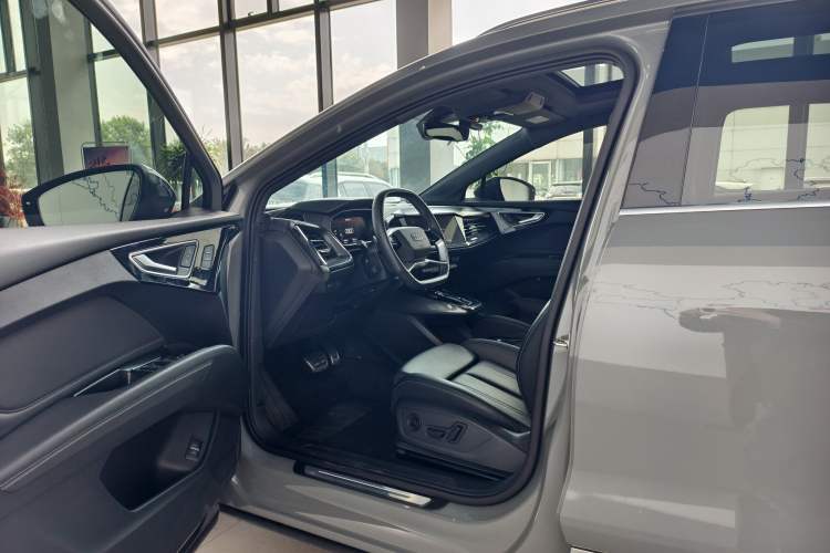 Used Audi Q4 e-tron 2024 40 e-tron Boundary Edition