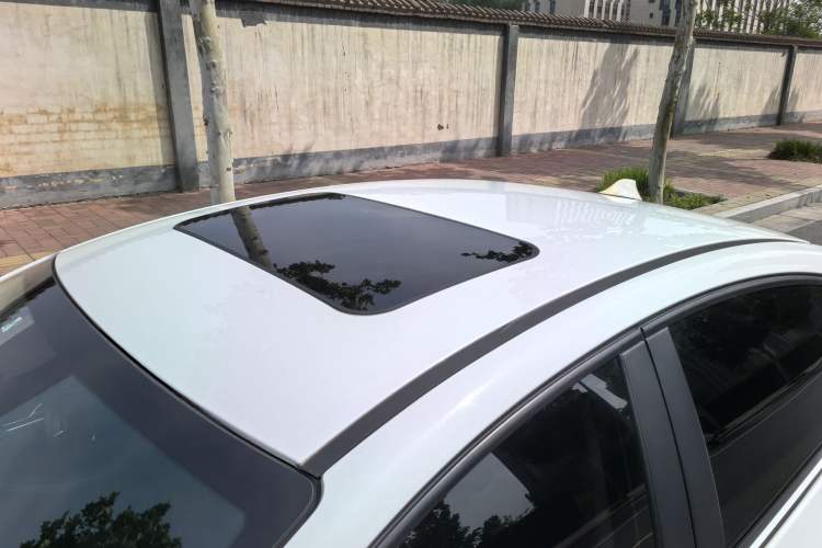 Used Chery Arrizo 5 2019 1.5L CVT Leisure Edition China V standard Roof