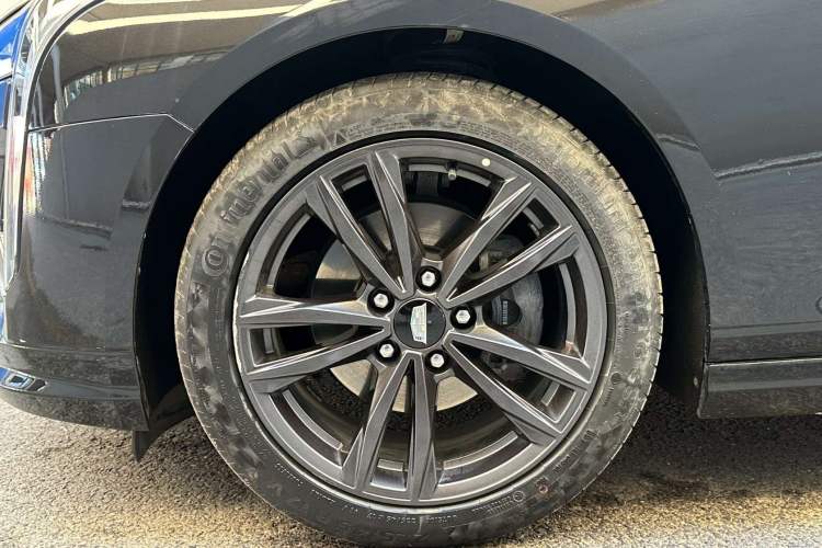 Used Cadillac CT4 2021 28T Luxury Model Exterior 4