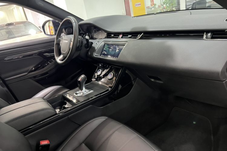 Used Land Rover Range Rover Evoque 2020 249 PS R-DYNAMIC S Sport Edition
