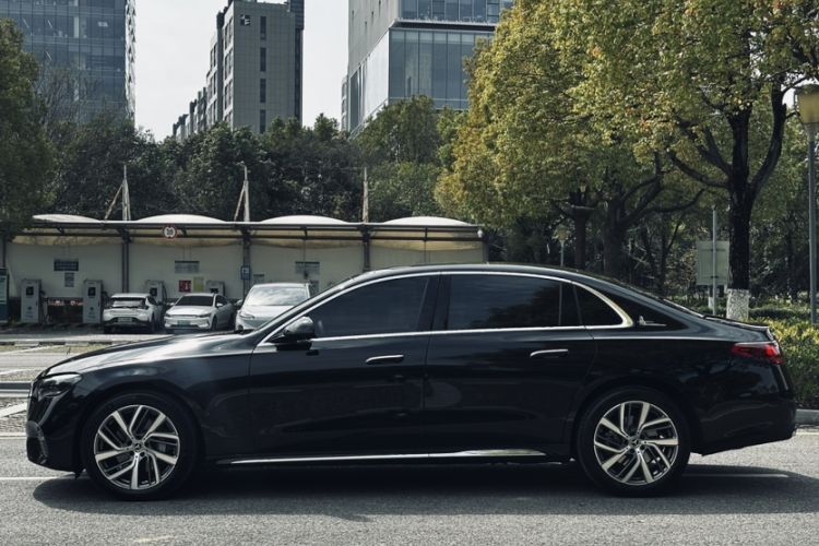 Used Mercedes-Benz E-Class 2025 Facelift E 300 L Fashion Edition