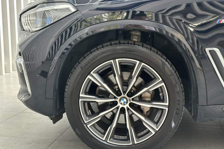 Used BMW X5 2022 Restyled xDrive 30Li Luxury Version M Sport Package