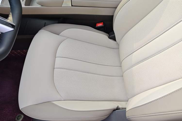 Used MG ES5 2025 525max Rear-Drive Intelligent Driving Version
