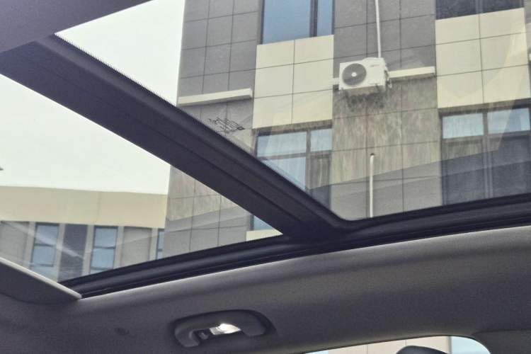 Used Chevrolet Equinox 2019 535T Automatic YuJie Edition China V Standard Interior 6