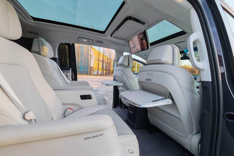 Used Buick GL8 New Energy 2026 Model Lu Zun Luxury Edition
