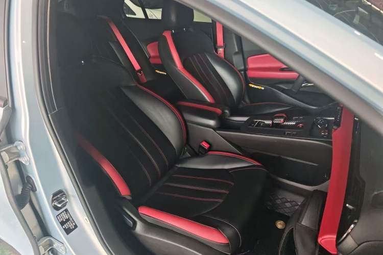 Used GAC Trumpchi EMPOW 2023 Shadow Leopard H Smart Hybrid Edition Right Front Seat