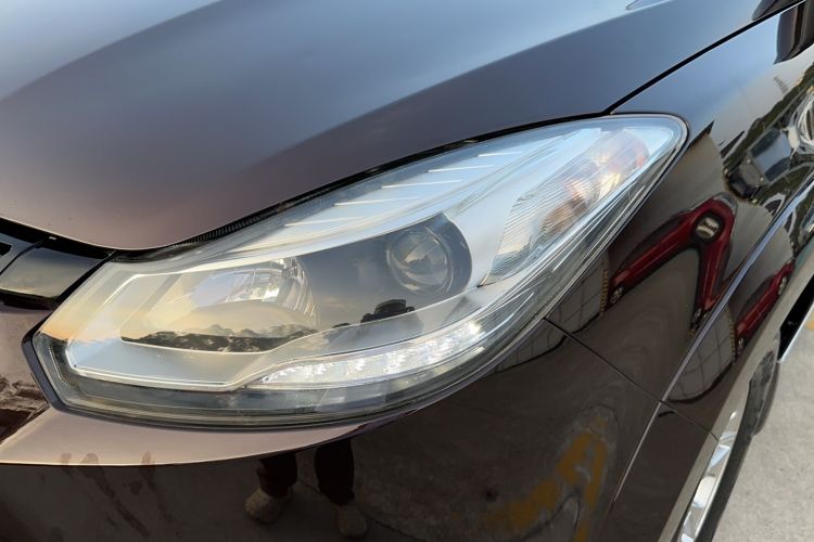 Used JMC Yusheng S350 2016 2.0T Automatic All-Wheel Drive Gasoline Ultra-Luxury 5-Seater
