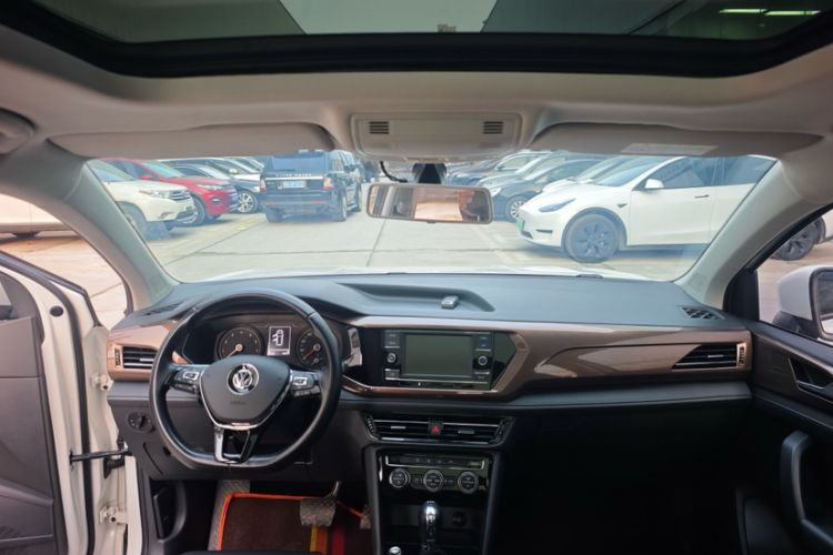 Used Volkswagen Tharu 2020 280TSI Two-Wheel Drive Comfort Edition China VI Standard Interior 2