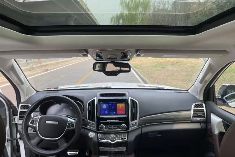 Used Haval H9 2020 2.0T Gasoline 4WD Premium Edition 5 Seats Interior 1