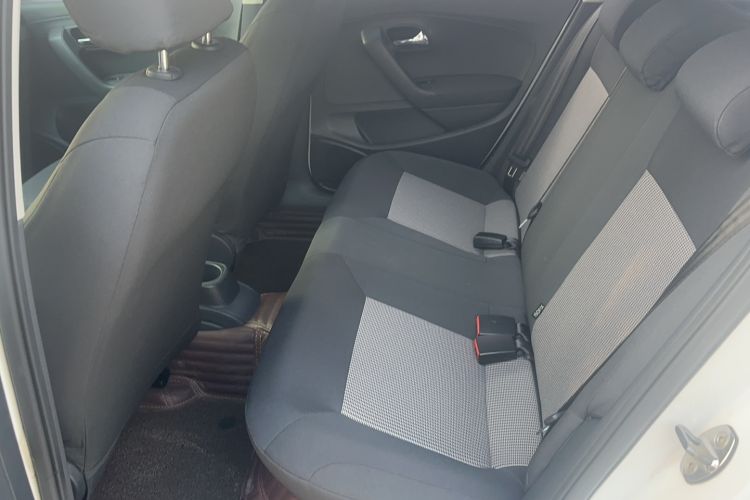 Used Volkswagen Polo 2018 1.5L Automatic Advanced Driving Model Interior 2