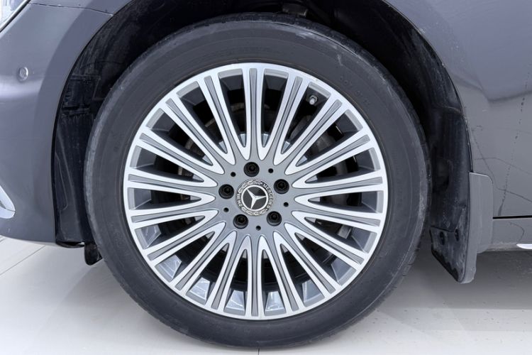 Used Mercedes-Benz E-Class 2022 Revised Version E 300 L Sport Luxury Edition
