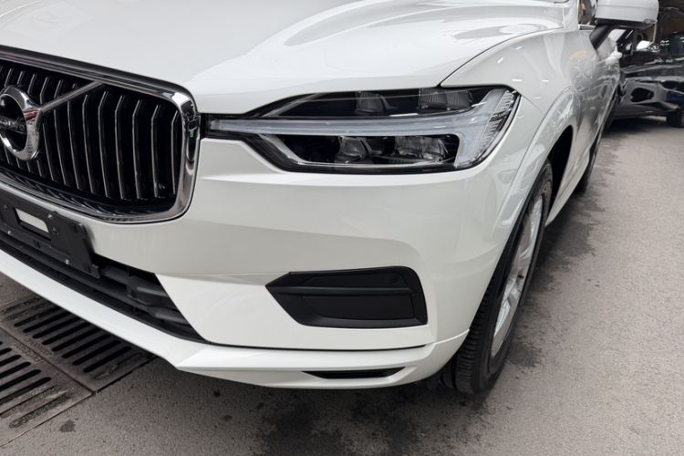 Used Volvo XC60 2019 T5 4x4 Smart Edition China VI Standard