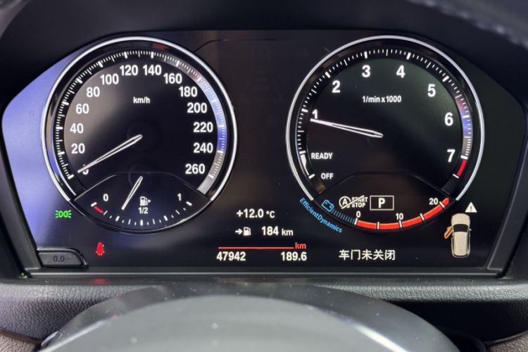 Used BMW X1 2022 sDrive20Li Fashion Model Odometer Close Up