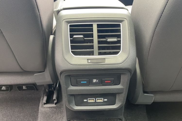 Used Volkswagen Tayron 2019 330TSI Two-Wheel Drive Luxury Model China VI Standard Interior 7