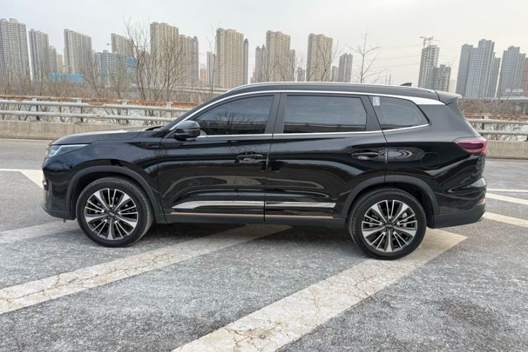 Used Chery Tiggo 8 PRO 2024 Champion Edition 390T Two-Wheel Drive Peak Version 5 Seats
