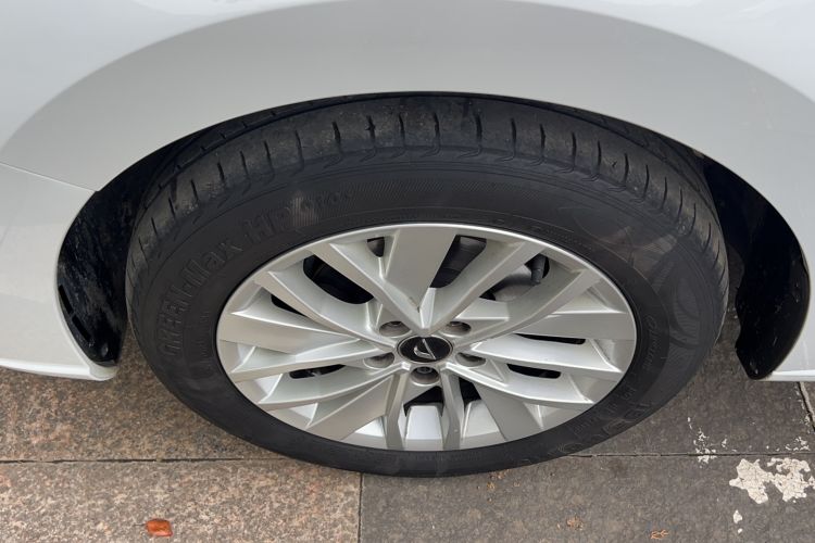 Used Jetta VA3 2021 1.5L Automatic Glory Edition Exterior 10