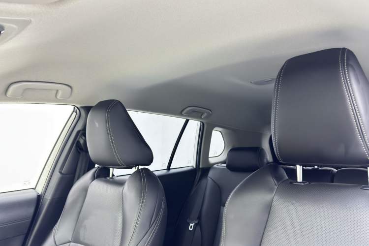 Used Toyota FRONTLANDER 2024 2.0L CVT Elite Edition
