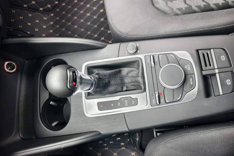 Used Audi A3 2016 Limousine 35 TFSI Prestige Edition