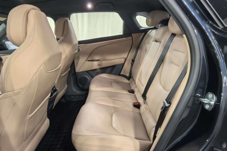 Used ARCFOX Alpha T5 2025 520 MAX
