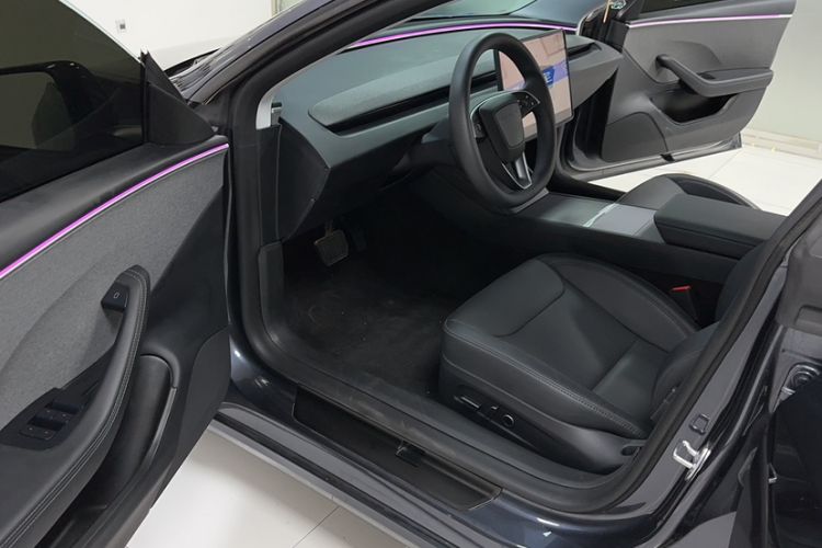 Used Tesla Model 3 2023 Rear-Wheel-Drive Version
