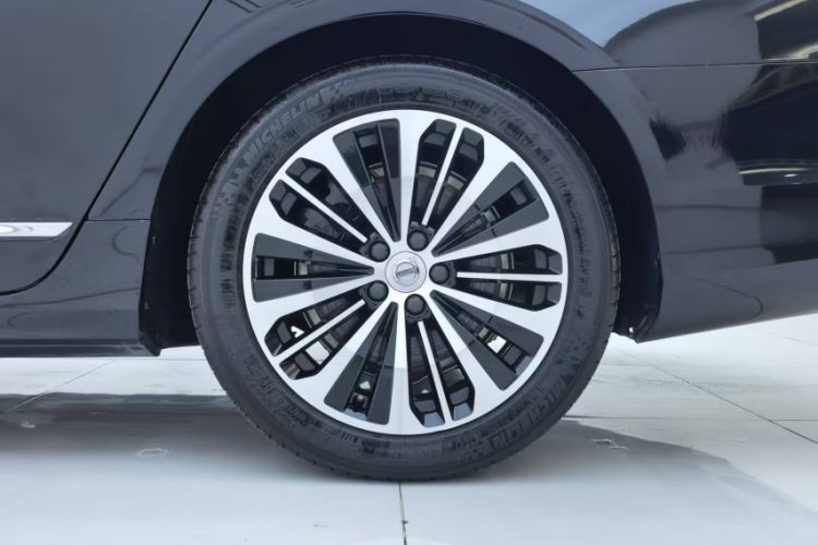 Used Volvo S90 2024 B5 Zhiyi Luxury Edition
