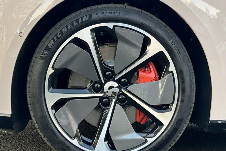 Used Nio ET5T 2025 75 kWh Touring