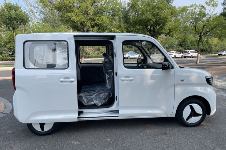 Used Wuling Zhiguang New Energy 2025 Standard Model
