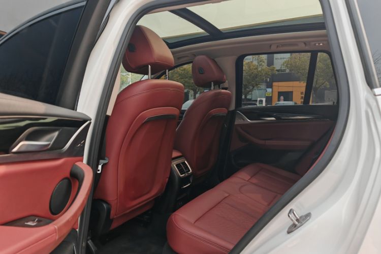 Used BMW iX3 2022 Leading Model Interior 5