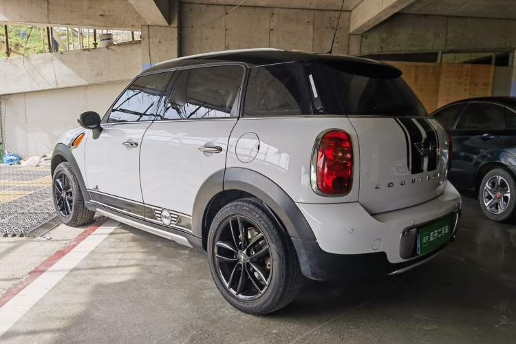 Used MINI Countryman 2014 1.6T COOPER ALL4 Fun Exterior 5