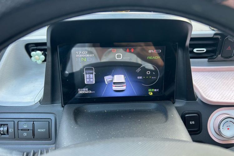 Used Wuling Hongguang MINIEV 2022 Macaron Premium Model – Lithium Ternary Battery