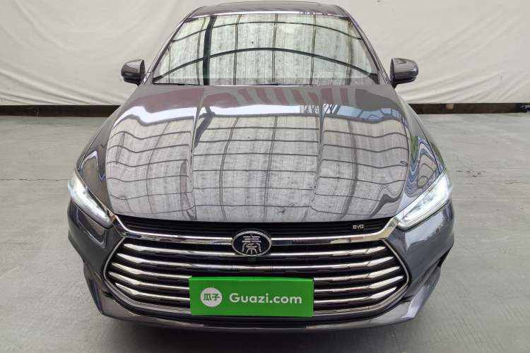 Used BYD Qin Pro 2019 Super Edition 1.5TI Automatic Smart Connect FENGSHANG Model China VI Standard