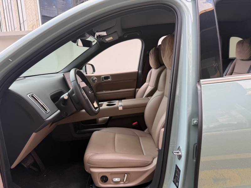 Used Li Auto L6 2025 Max Smart Refresh Edition — 15