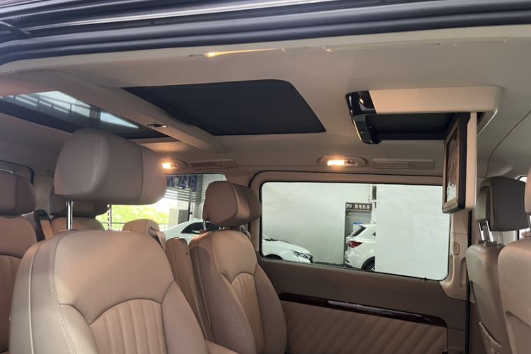 Used Mercedes-Benz Viano 2015 3.0L Partner Edition Exterior 13