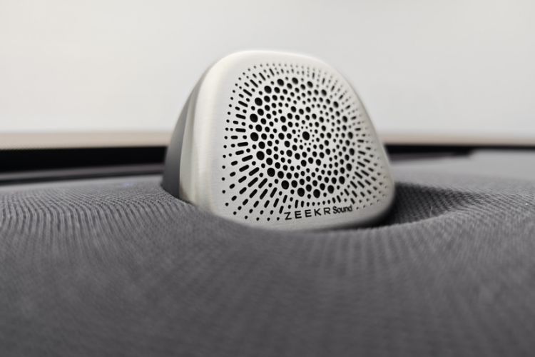 Used Zeekr 7X 2025 75 kWh Rear-Wheel Drive Intelligent Driving Version