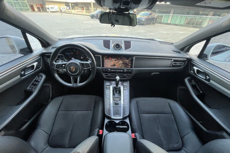 Used Porsche Macan 2018 Macan 2.0T